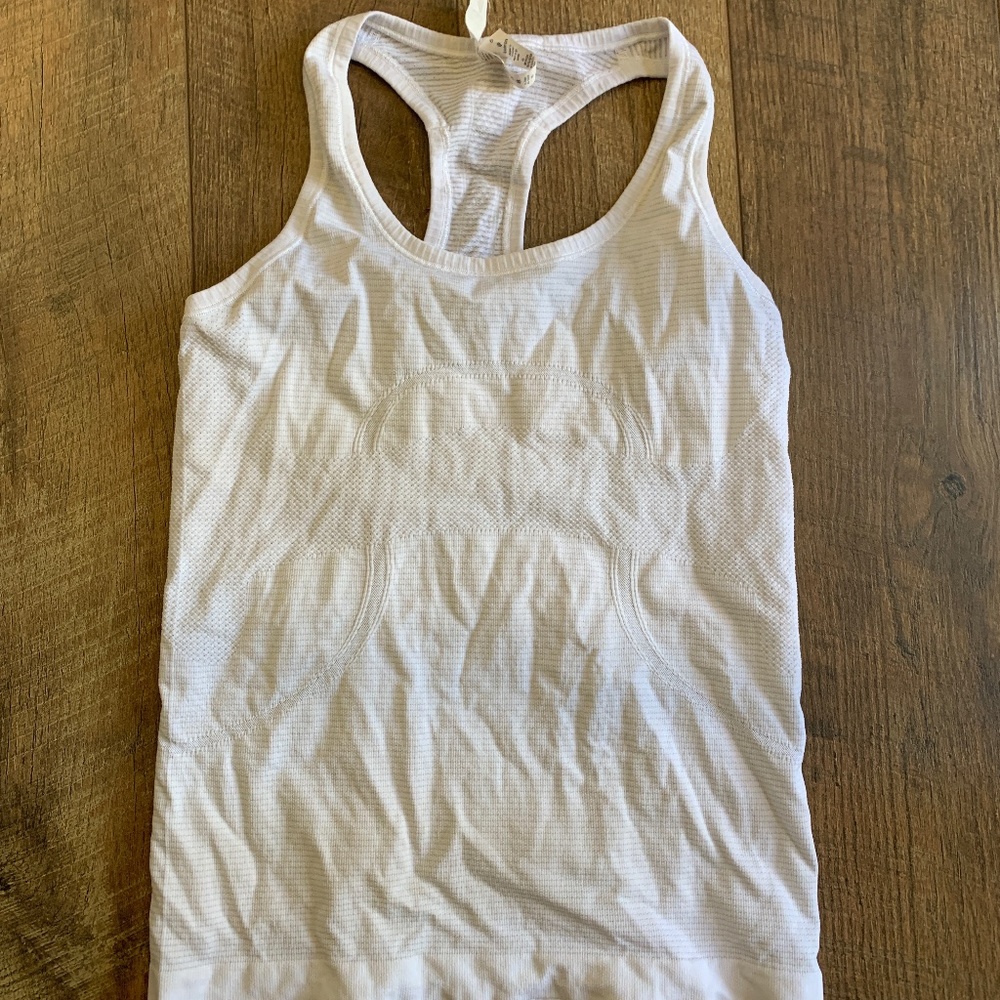 Lululemon Swiftly Tech Racerback